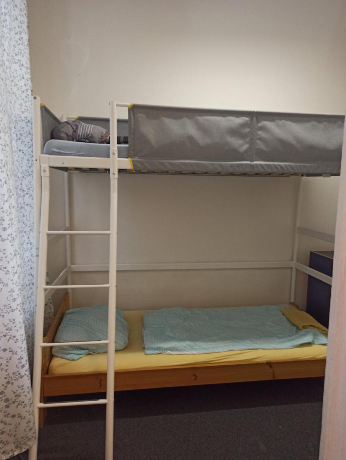 Cozy Rooms, 10 Min By Walk To The Center ブルノ エクステリア 写真